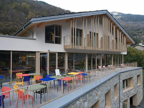 Photographie de l'auberge de jeunesse nouvelle génération d'Orelle.